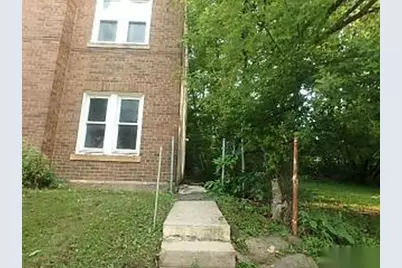 928 W Meinecke Ave #936, Milwaukee, WI 53206 - Photo 3