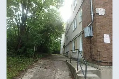 928 W Meinecke Ave #936, Milwaukee, WI 53206 - Photo 5
