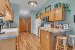 1715 Springwood Ct, Sheboygan, WI 53081 - Photo 13