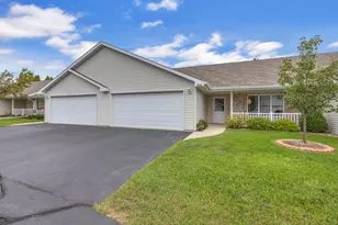 1715 Springwood Ct, Sheboygan, WI 53081 - Photo 25