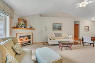 1715 Springwood Ct, Sheboygan, WI 53081 - Photo 5