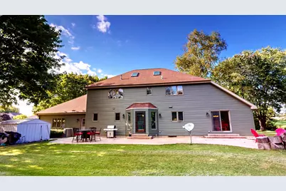 425  Newman Ct, Jefferson, WI 53549 - Photo 61