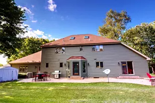 425 Newman Ct, Jefferson, WI 53549 - Photo 61