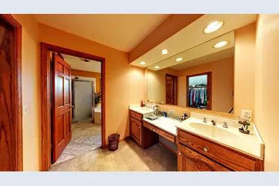 425  Newman Ct, Jefferson, WI 53549 - Photo 21