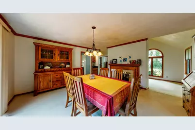 425  Newman Ct, Jefferson, WI 53549 - Photo 11