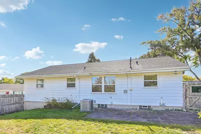 420  Sonya Dr, Waukesha, WI 53188 - Photo 29