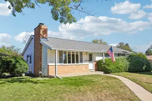 420 Sonya Dr, Waukesha, WI 53188 - Photo 1