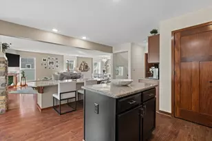 914 Durango Dr, Hartford, WI 53027 - Photo 21