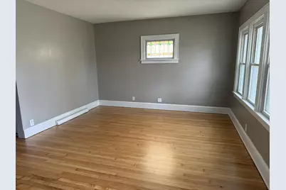 2122 S 77th St, West Allis, WI 53219 - Photo 5