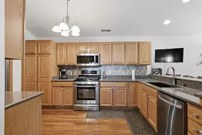 W159N4824  Graysland Dr, Menomonee Falls, WI 53051 - Photo 11