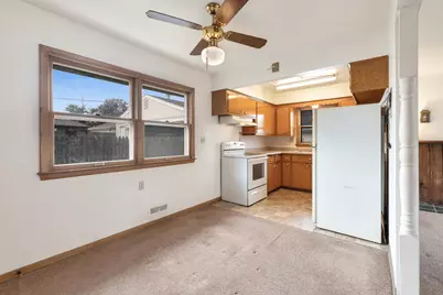 6105 S Swift Ave, Cudahy, WI 53110 - Photo 11
