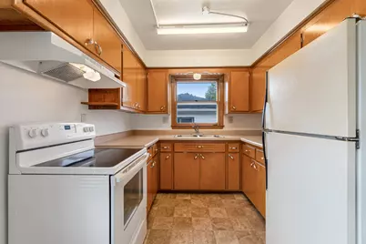 6105 S Swift Ave, Cudahy, WI 53110 - Photo 13
