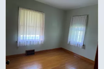 2786 S Moorland Rd, New Berlin, WI 53151 - Photo 9