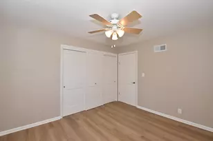 3472 E Ryan Rd, Oak Creek, WI 53154 - Photo 15