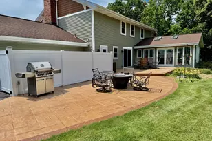 W227S7710 Oakview Dr, Vernon, WI 53103 - Photo 3