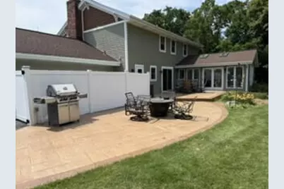 W227S7710  Oakview Dr, Vernon, WI 53103 - Photo 3