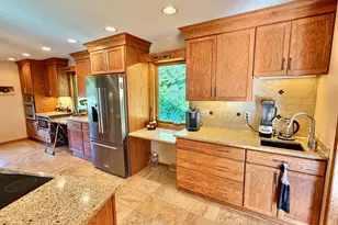 W227S7710 Oakview Dr, Vernon, WI 53103 - Photo 9