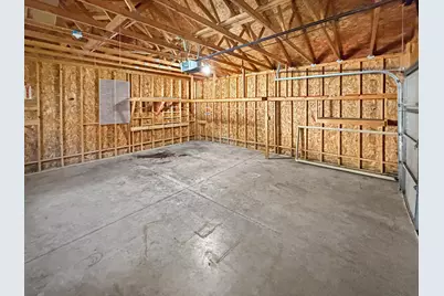 2401  Lincoln Rd, Kenosha, WI 53143 - Photo 23