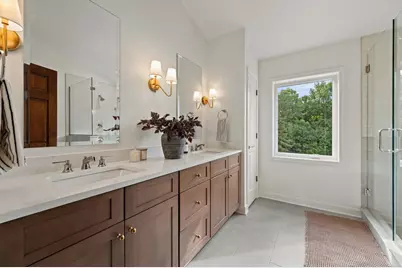 W308N1801  Westlake Cir, Delafield, WI 53018 - Photo 15