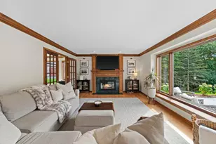 W308N1801 Westlake Cir, Delafield, WI 53018 - Photo 11
