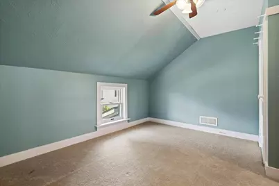 2237  Washington Ave, Cedarburg, WI 53012 - Photo 33