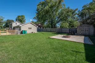 823 11th Ave, Racine, WI 53182 - Photo 37