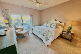 1550 E Royall Pl, Milwaukee, WI 53202 - Photo 9