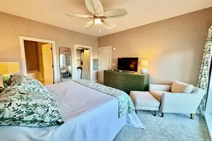 1550 E Royall Pl, Milwaukee, WI 53202 - Photo 11