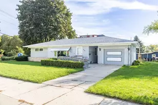 819 N 25th St, Sheboygan, WI 53081 - Photo 1