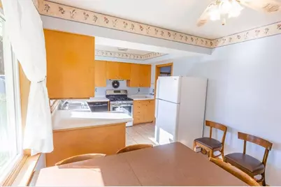 819 N 25th St, Sheboygan, WI 53081 - Photo 5