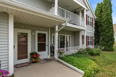 191  Bur Oak Ln #B, Grafton, WI 53024 - Photo 1