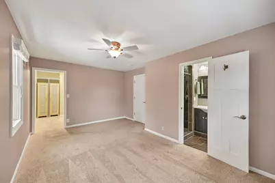 7408 N Seneca Rd, Fox Point, WI 53217 - Photo 23