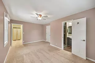 7408 N Seneca Rd, Fox Point, WI 53217 - Photo 23