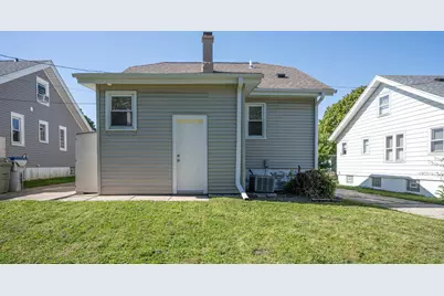2438 N 58th St, Milwaukee, WI 53210 - Photo 23