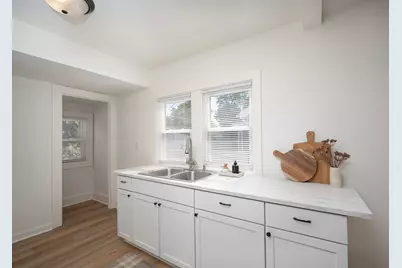 2438 N 58th St, Milwaukee, WI 53210 - Photo 13