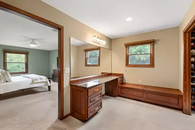 12050 N Maryhill Ct, Mequon, WI 53092 - Photo 21