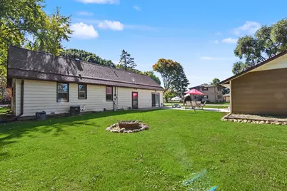 28248 N Lake Dr, Racine, WI 53185 - Photo 29