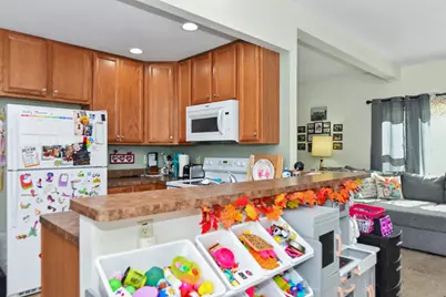 28248 N Lake Dr, Racine, WI 53185 - Photo 9