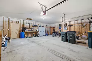 1413 Lee Ave, West Bend, WI 53090 - Photo 41