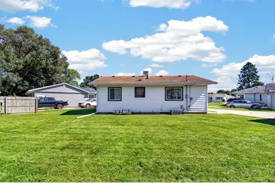 8536  18th Ave, Kenosha, WI 53143 - Photo 21