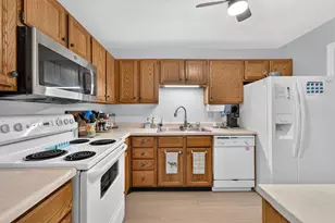 7000 Mariner Dr, Racine, WI 53406 - Photo 5