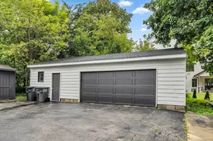 190 Dewey Ave, Fontana, WI 53125 - Photo 41