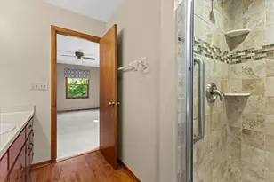 5630 Rachel Glen, Racine, WI 53402 - Photo 7