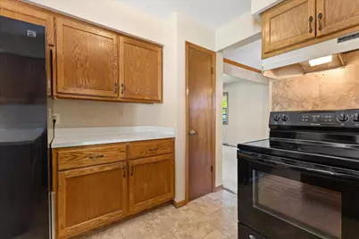 5630  Rachel Gln, Racine, WI 53402 - Photo 17