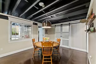 410 Prairie Song Ct, Waukesha, WI 53188 - Photo 35