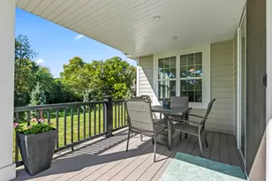 410 Prairie Song Ct, Waukesha, WI 53188 - Photo 17