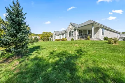 410  Prairie Song Ct, Waukesha, WI 53188 - Photo 45