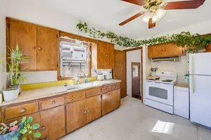 3420 S Pine Ave, Milwaukee, WI 53207 - Photo 9