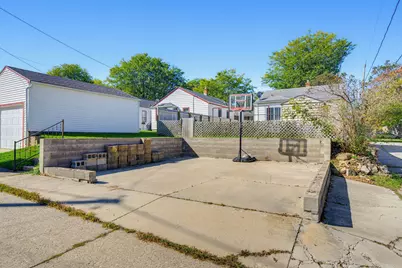 3420 S Pine Ave, Milwaukee, WI 53207 - Photo 29