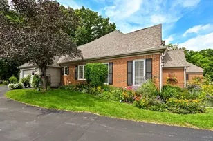2835 W Golf Cir, Mequon, WI 53092 - Photo 35